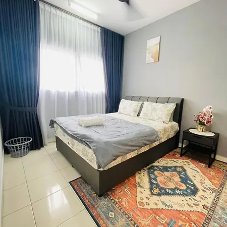 Er Homestay 3Bedroom With Balcony Nearest Klia Sepang Exterior photo