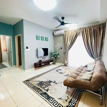 Er Homestay 3Bedroom With Balcony Nearest Klia Sepang Exterior photo