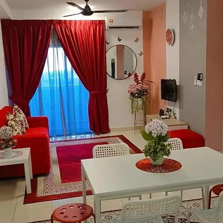 Er Homestay 3Bedroom With Balcony Nearest Klia Sepang Exterior photo