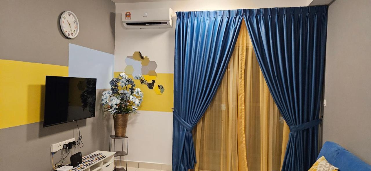 Er 3bedroom With Balcony Nearest Klia * Sepang